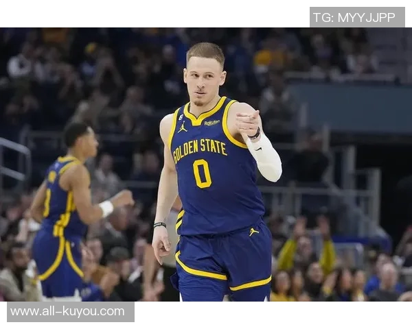 湖媒建议球队全力引进迪文岑佐提升进攻火力三分球将助力球队表现