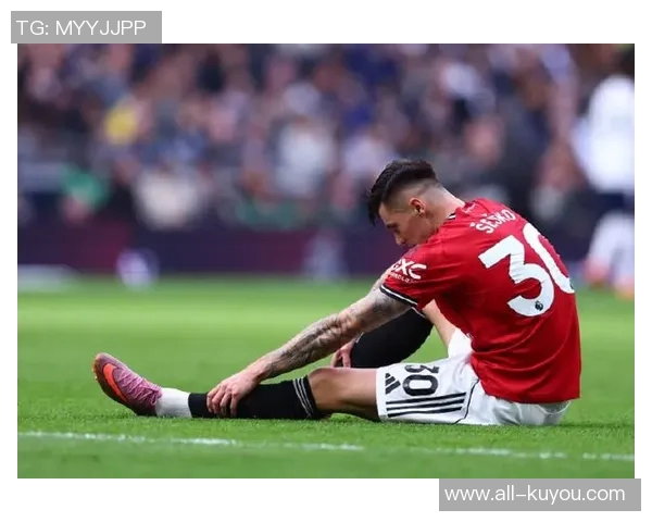 斯洛文尼亚主帅谈曼联沟通解决问题祝愿舍什科早日康复